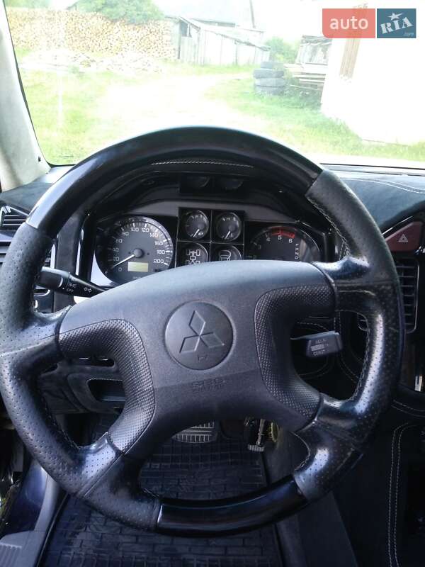 Позашляховик / Кросовер Mitsubishi Pajero 2006 в Рахові