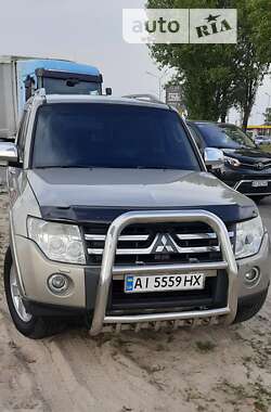 Внедорожник / Кроссовер Mitsubishi Pajero 2007 в Боярке