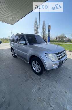 Внедорожник / Кроссовер Mitsubishi Pajero 2008 в Прилуках