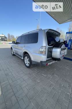 Внедорожник / Кроссовер Mitsubishi Pajero 2008 в Прилуках