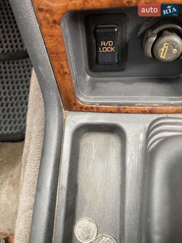 Внедорожник / Кроссовер Mitsubishi Pajero 1991 в Кролевце