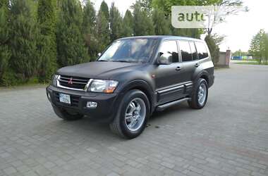 Внедорожник / Кроссовер Mitsubishi Pajero 2000 в Самборе