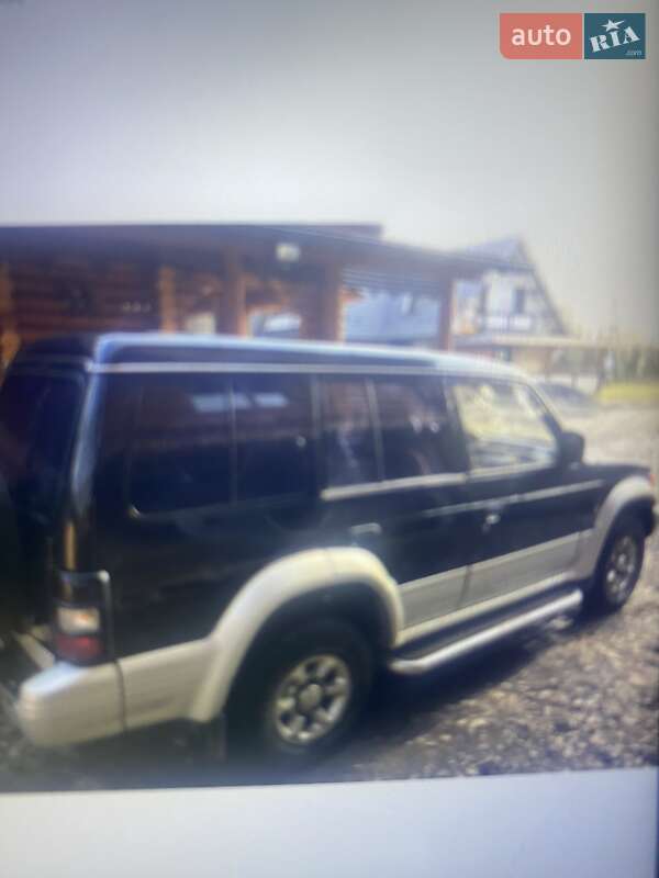 Внедорожник / Кроссовер Mitsubishi Pajero 1997 в Ужгороде