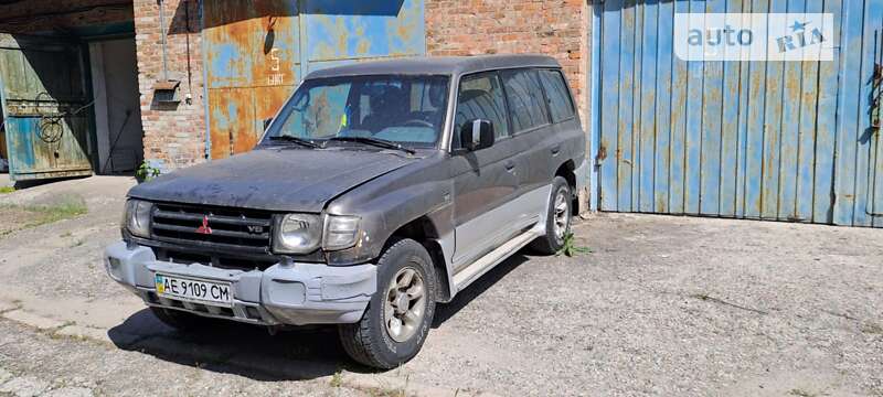 Внедорожник / Кроссовер Mitsubishi Pajero 1999 в Запорожье