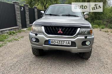 Внедорожник / Кроссовер Mitsubishi Pajero 2000 в Тячеве