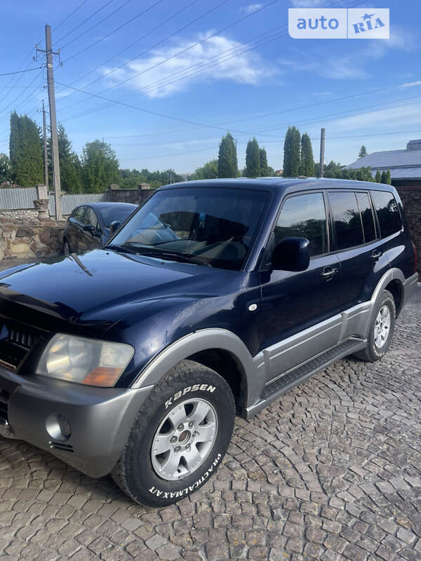 Позашляховик / Кросовер Mitsubishi Pajero 2003 в Збаражі