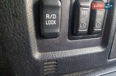 Внедорожник / Кроссовер Mitsubishi Pajero 2010 в 