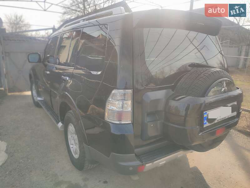 Позашляховик / Кросовер Mitsubishi Pajero 2007 в Новому Бузі
