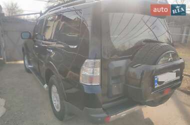 Внедорожник / Кроссовер Mitsubishi Pajero 2007 в Новом Буге