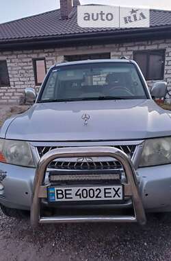 Позашляховик / Кросовер Mitsubishi Pajero 2003 в Миколаєві