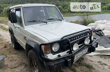 Внедорожник / Кроссовер Mitsubishi Pajero 1989 в Виннице