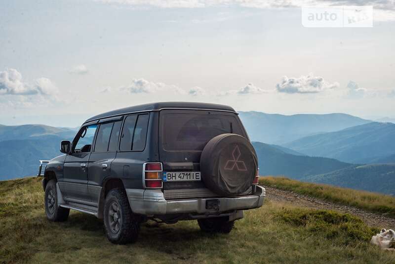 Позашляховик / Кросовер Mitsubishi Pajero 1999 в Березівці