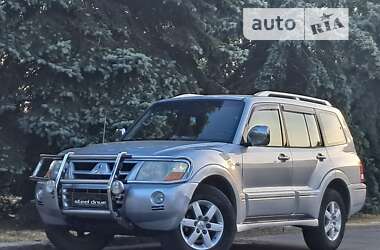 Внедорожник / Кроссовер Mitsubishi Pajero 2006 в Николаеве