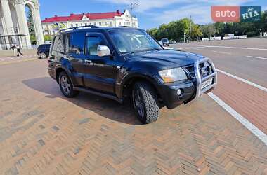 Внедорожник / Кроссовер Mitsubishi Pajero 2003 в Чернигове