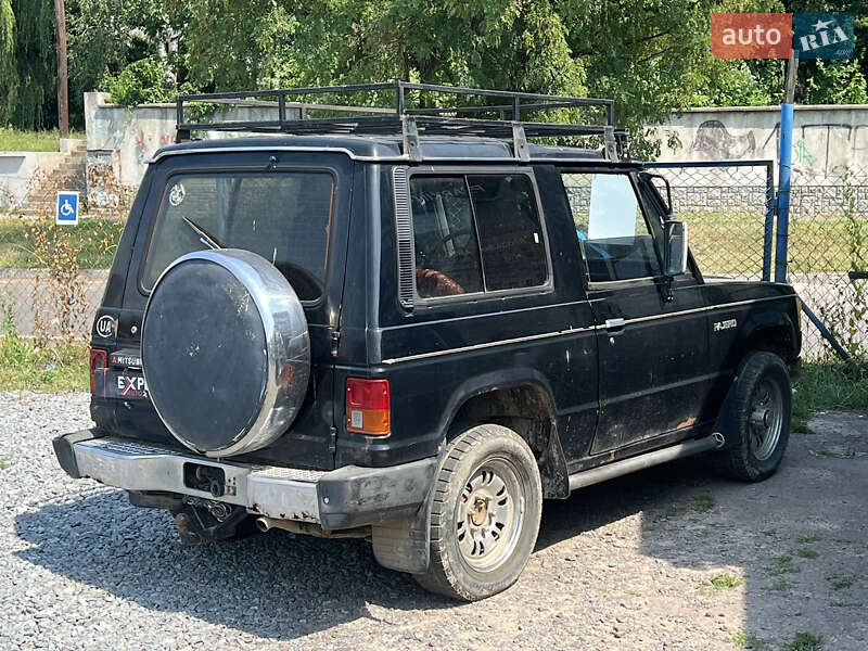 Внедорожник / Кроссовер Mitsubishi Pajero 1988 в Львове фото 6 Внедорожник / Кроссовер Mitsubishi Pajero 1988 в Львове