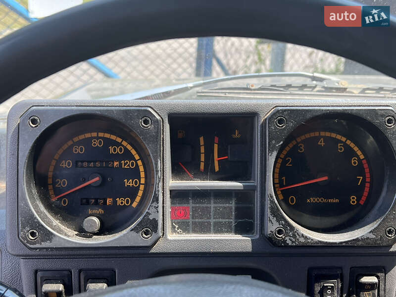 Внедорожник / Кроссовер Mitsubishi Pajero 1988 в Львове фото 12 Внедорожник / Кроссовер Mitsubishi Pajero 1988 в Львове