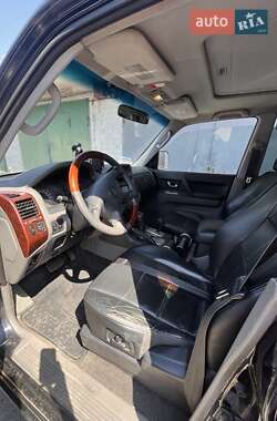 Внедорожник / Кроссовер Mitsubishi Pajero 2006 в 