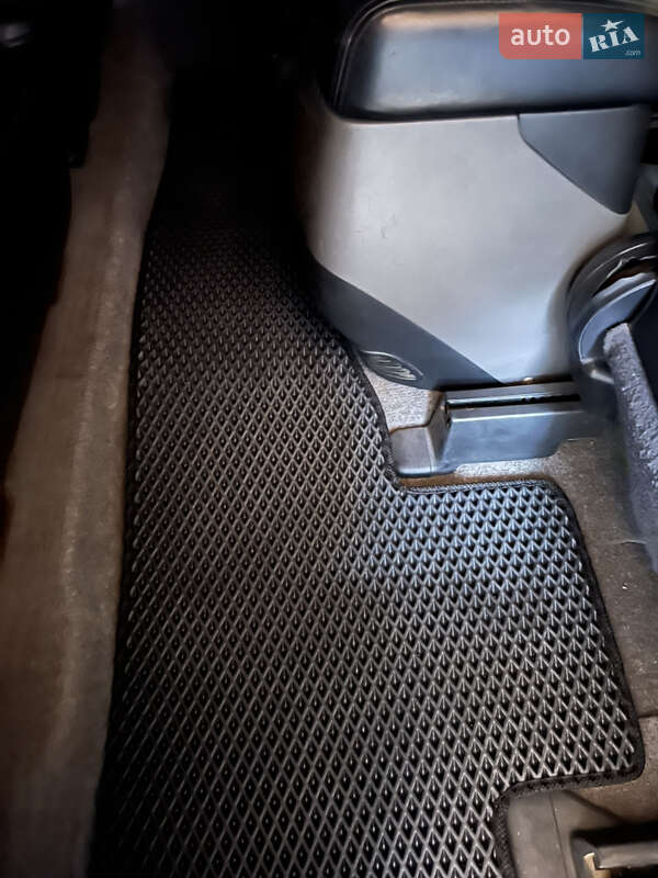 Внедорожник / Кроссовер Mitsubishi Pajero 2000 в Первомайске