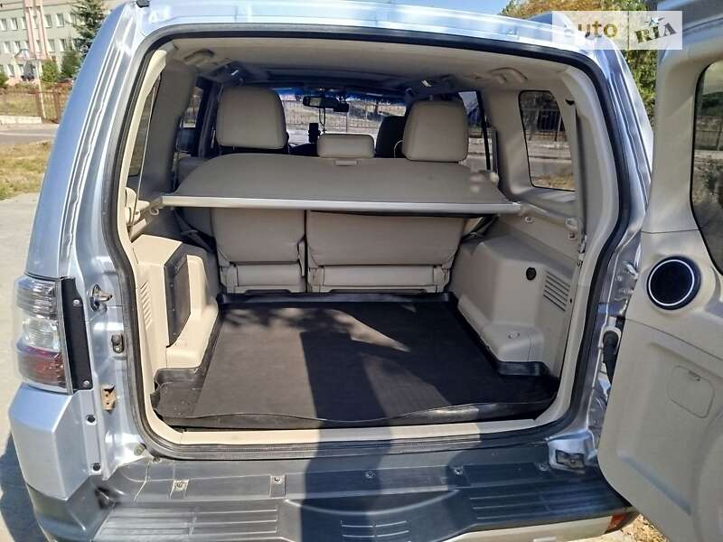 Внедорожник / Кроссовер Mitsubishi Pajero 2007 в Ахтырке фото 13 Внедорожник / Кроссовер Mitsubishi Pajero 2007 в Ахтырке