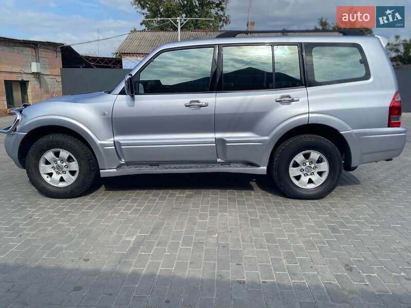 Позашляховик / Кросовер Mitsubishi Pajero 2005 в Малині фото 9 Позашляховик / Кросовер Mitsubishi Pajero 2005 в Малині