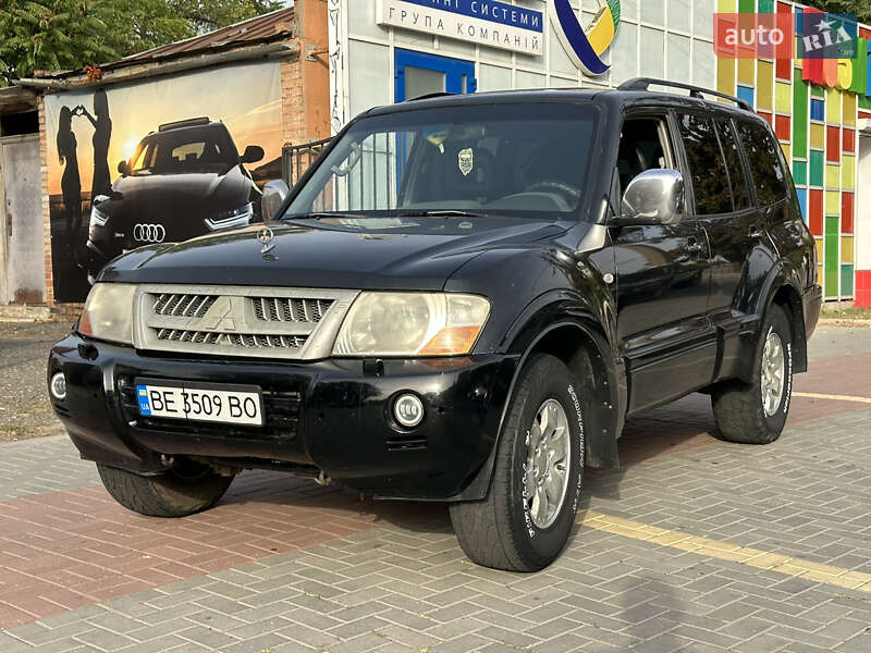 Внедорожник / Кроссовер Mitsubishi Pajero 2006 в Николаеве