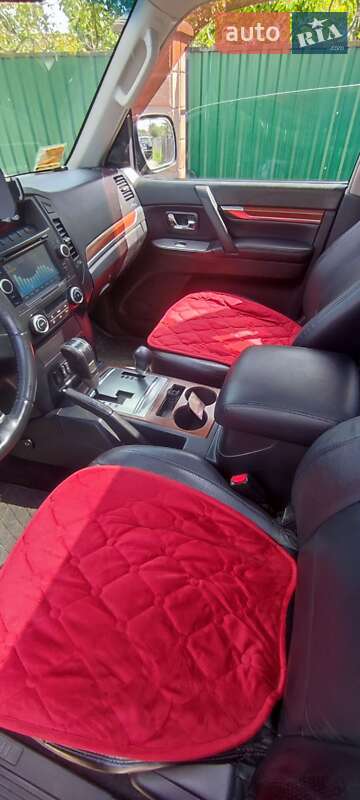 Внедорожник / Кроссовер Mitsubishi Pajero 2007 в Рокитном
