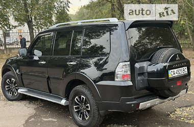 Позашляховик / Кросовер Mitsubishi Pajero 2007 в Чернігові