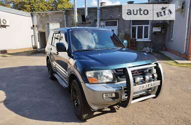 Позашляховик / Кросовер Mitsubishi Pajero 2000 в Одесі