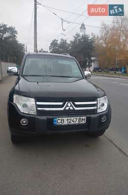 Внедорожник / Кроссовер Mitsubishi Pajero 2008 в Чернигове