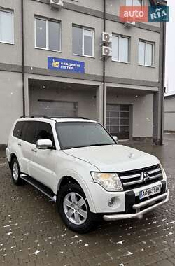 Внедорожник / Кроссовер Mitsubishi Pajero 2007 в Мукачево