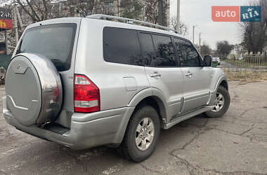 Позашляховик / Кросовер Mitsubishi Pajero 2003 в Червонограді