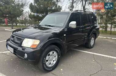 Внедорожник / Кроссовер Mitsubishi Pajero 2006 в Николаеве