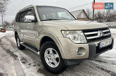 Позашляховик / Кросовер Mitsubishi Pajero 2007 в Путивлі