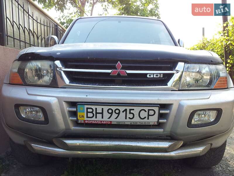 Позашляховик / Кросовер Mitsubishi Pajero 2000 в Одесі