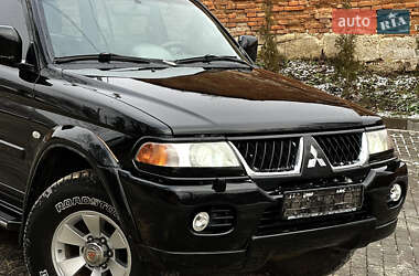 Позашляховик / Кросовер Mitsubishi Pajero 2007 в Тернополі