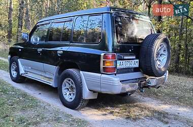 Позашляховик / Кросовер Mitsubishi Pajero 1999 в Києві