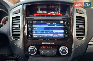 Внедорожник / Кроссовер Mitsubishi Pajero 2018 в 