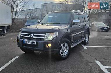 Позашляховик / Кросовер Mitsubishi Pajero 2007 в Софіївській Борщагівці