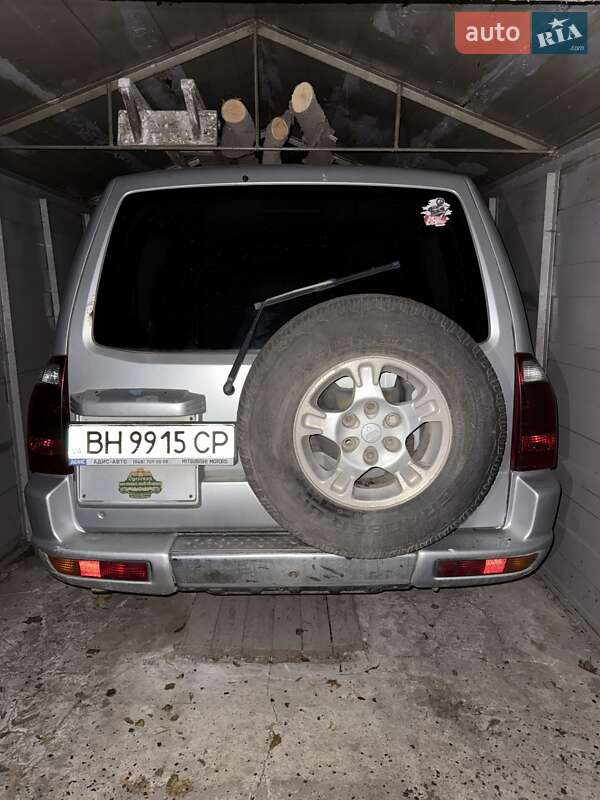 Позашляховик / Кросовер Mitsubishi Pajero 2000 в Одесі