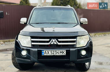 Внедорожник / Кроссовер Mitsubishi Pajero 2007 в Харькове