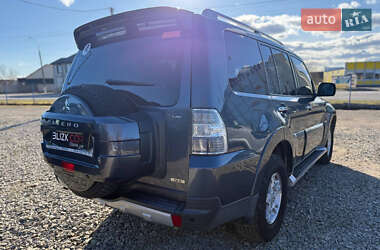 Внедорожник / Кроссовер Mitsubishi Pajero 2007 в Коломые