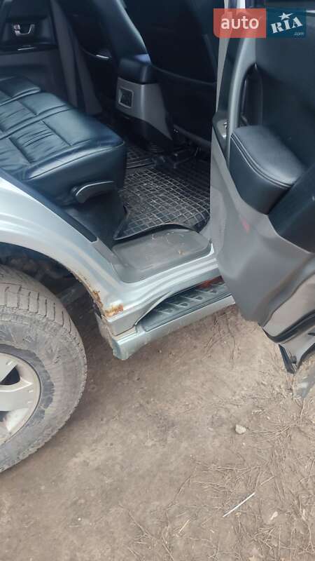 Внедорожник / Кроссовер Mitsubishi Pajero 2003 в Прилуках