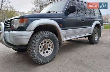 Позашляховик / Кросовер Mitsubishi Pajero 1997 в Здолбуніві