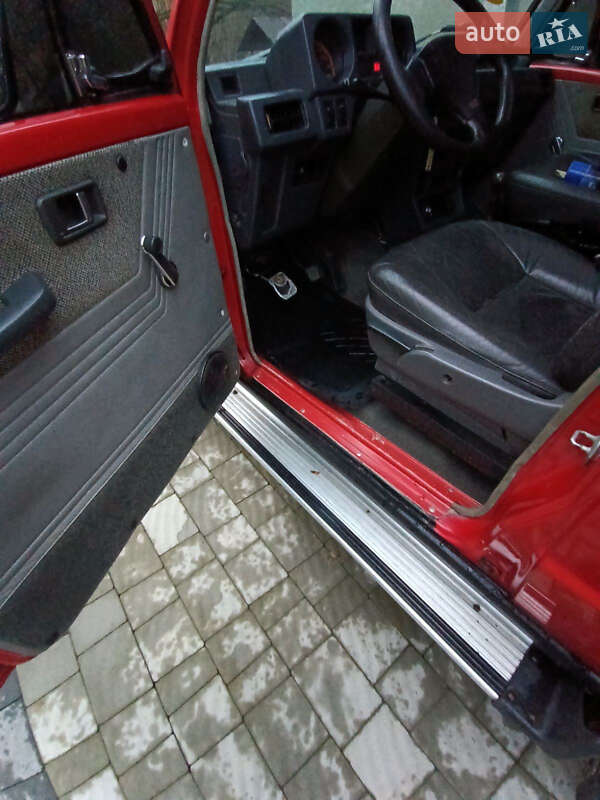 Внедорожник / Кроссовер Mitsubishi Pajero 1986 в Сваляве
