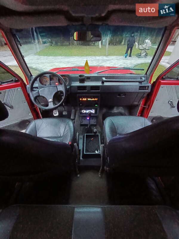 Внедорожник / Кроссовер Mitsubishi Pajero 1986 в Сваляве