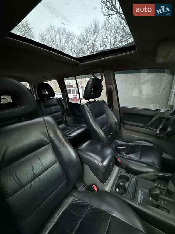Позашляховик / Кросовер Mitsubishi Pajero 2000 в Одесі