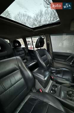 Внедорожник / Кроссовер Mitsubishi Pajero 2000 в 