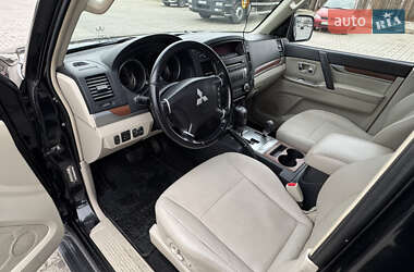 Позашляховик / Кросовер Mitsubishi Pajero 2007 в Запоріжжі