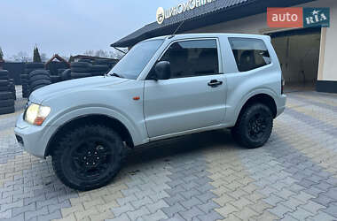 Внедорожник / Кроссовер Mitsubishi Pajero 2000 в Иршаве