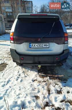 Позашляховик / Кросовер Mitsubishi Pajero 2001 в 